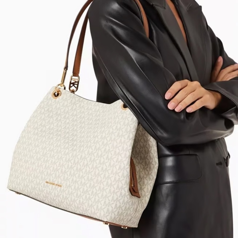 NWOT Large Pebbled Leather Michael Kors Raven Logo Bag Vanilla - 30H6GRXE3V-150